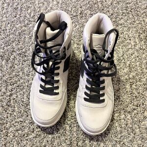 Harley-Davidson White and Black Casual Shoes